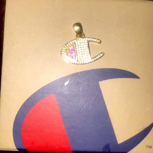 Champion gold pendant - Picture 2 of 2